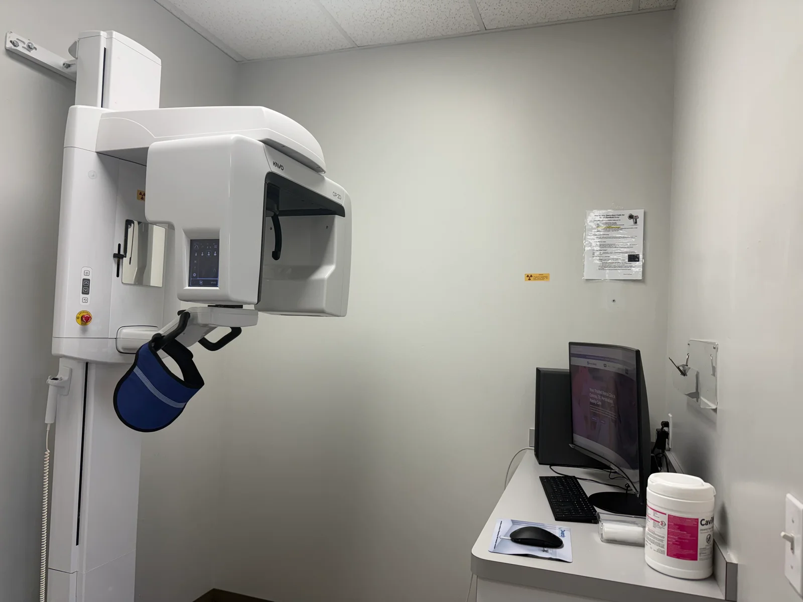 Panoramic dental X-ray equipment